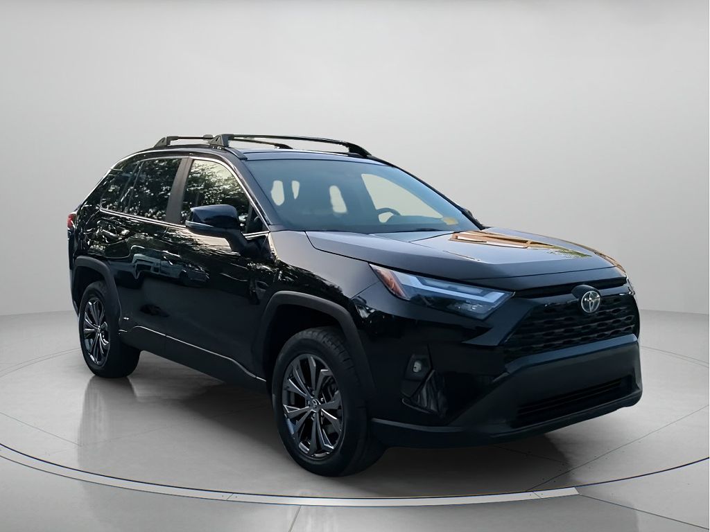2023 Toyota RAV4 Hybrid XLE Premium