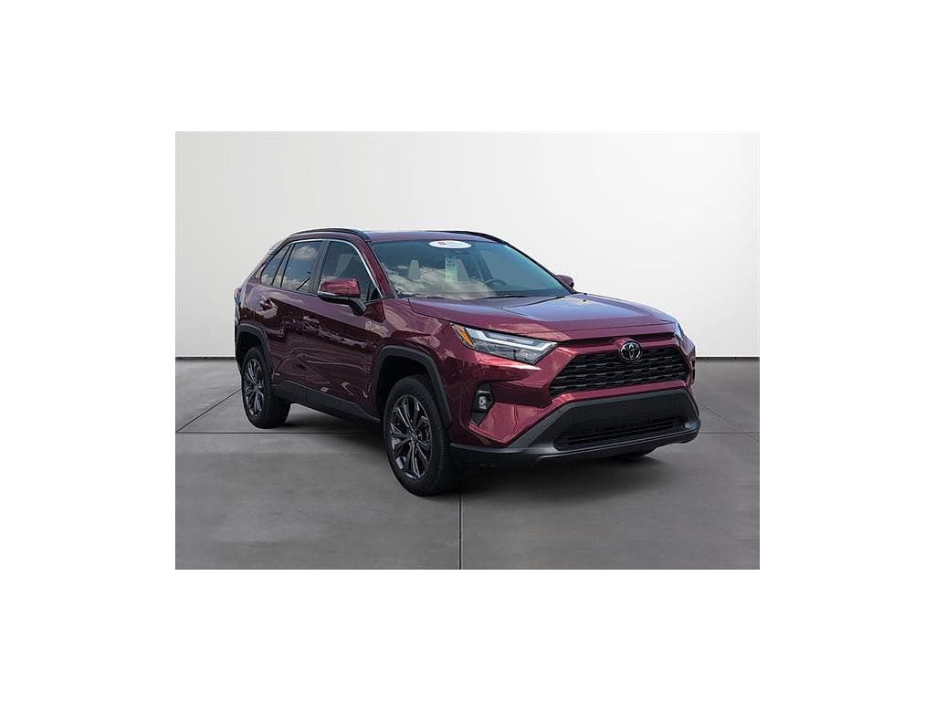 2025 Toyota RAV4 Hybrid XLE Premium
