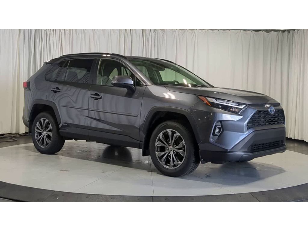 2024 Toyota RAV4 Hybrid XLE Premium