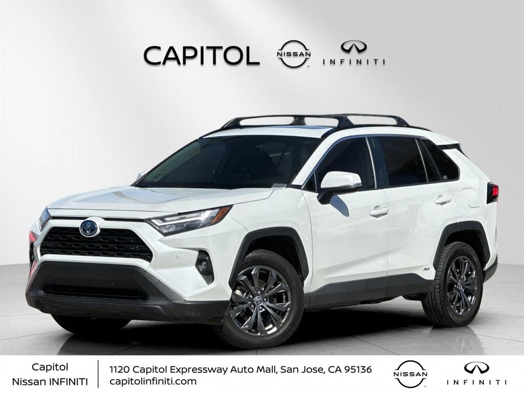 2024 Toyota RAV4 XLE Premium listing photo