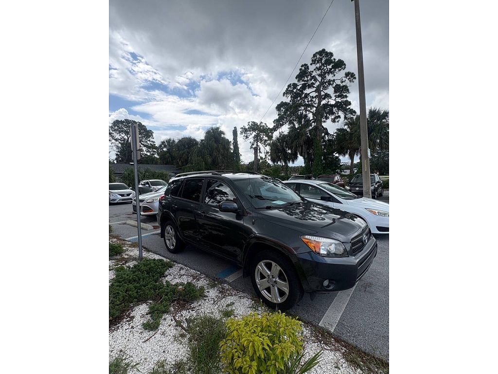 2007 Toyota RAV4 Sport