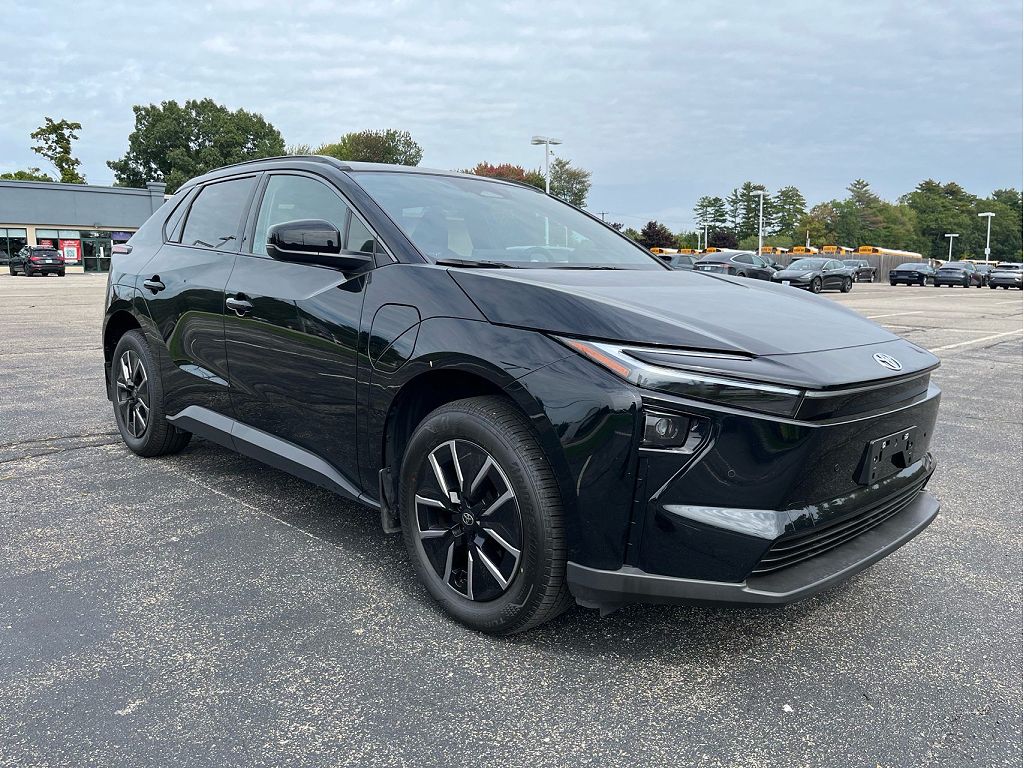 2026 Toyota bZ XLE