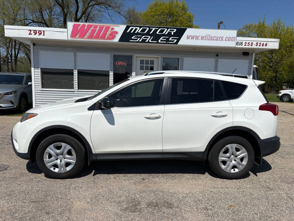 2014 Toyota RAV4 LE