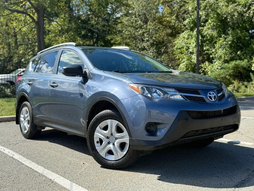 2014 Toyota RAV4 LE