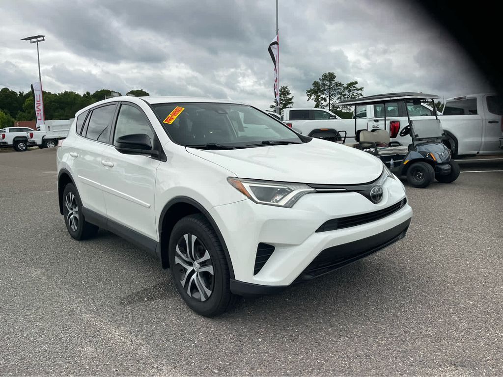 2018 Toyota RAV4 LE