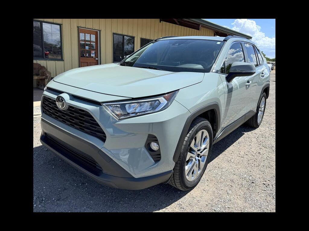 2021 Toyota RAV4 XLE Premium