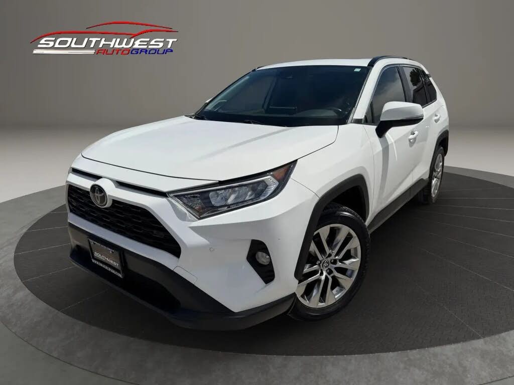 2020 Toyota RAV4 XLE Premium