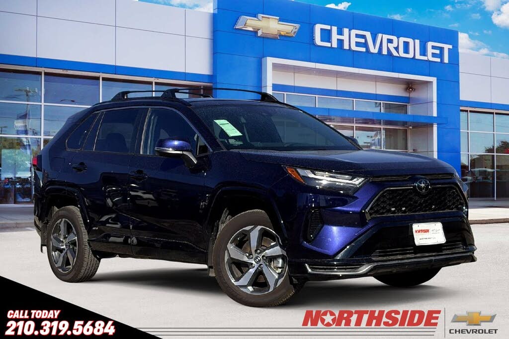 2025 Toyota RAV4 Plug-In Hybrid SE