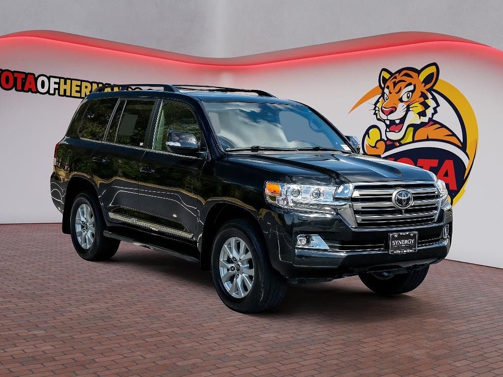 2020 Toyota Land Cruiser