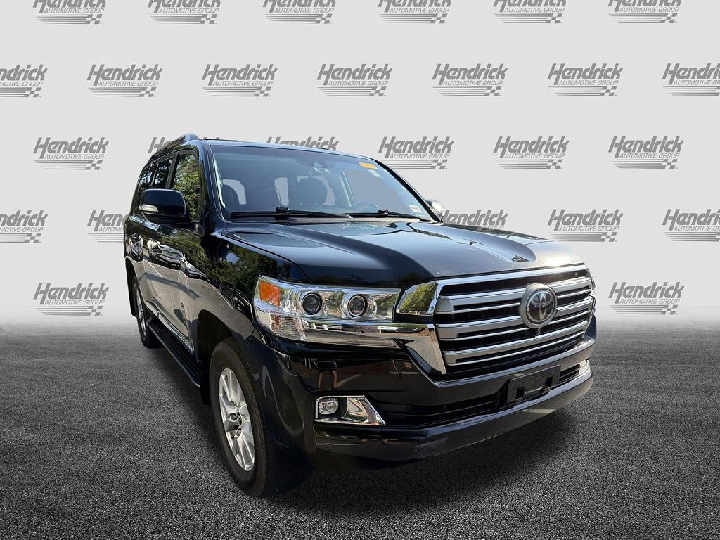2016 Toyota Land Cruiser