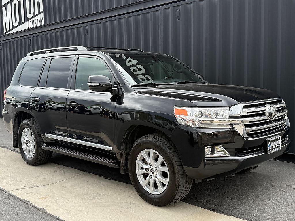 2019 Toyota Land Cruiser