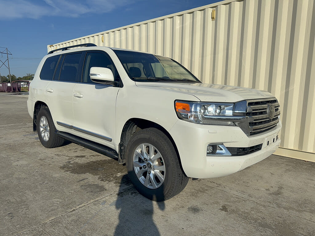 2018 Toyota Land Cruiser