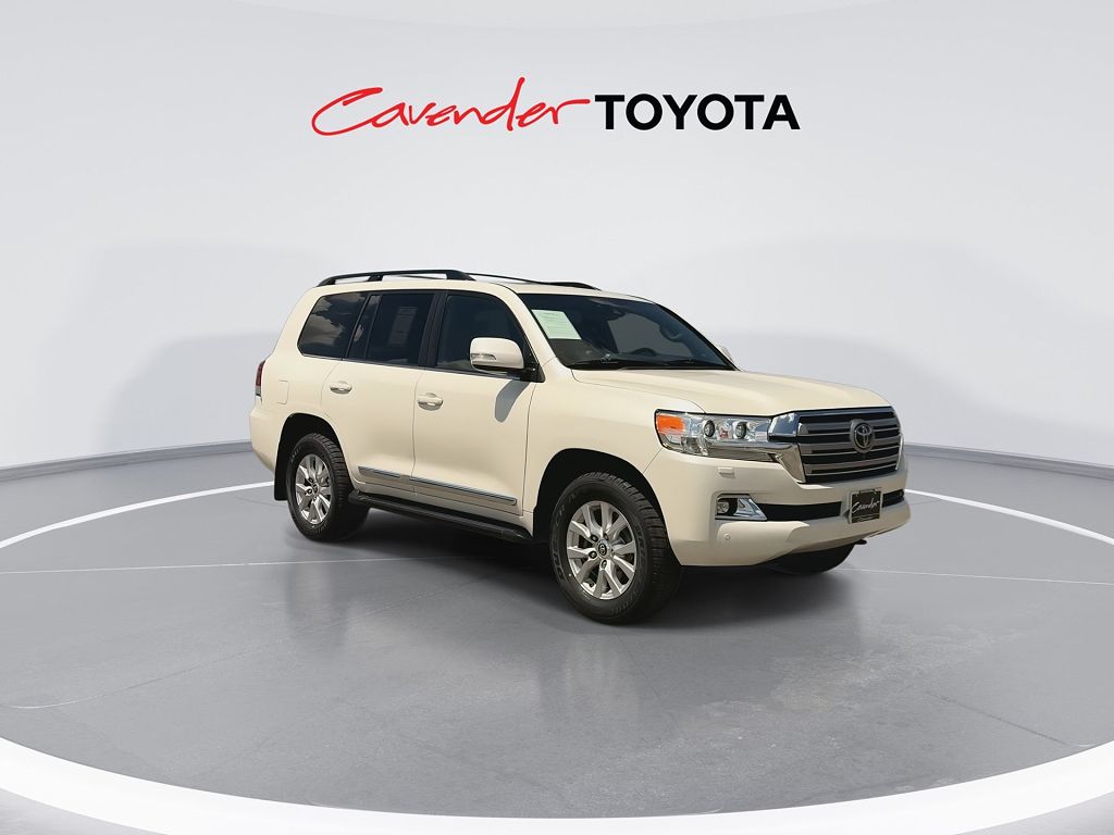 2019 Toyota Land Cruiser