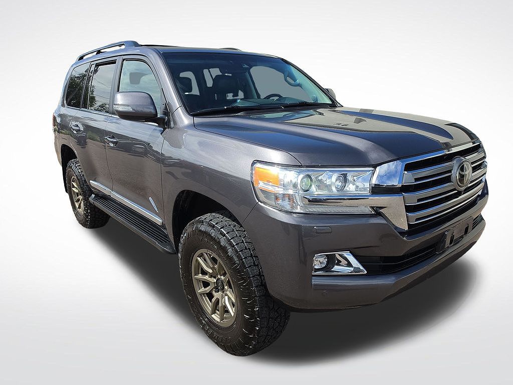 2019 Toyota Land Cruiser