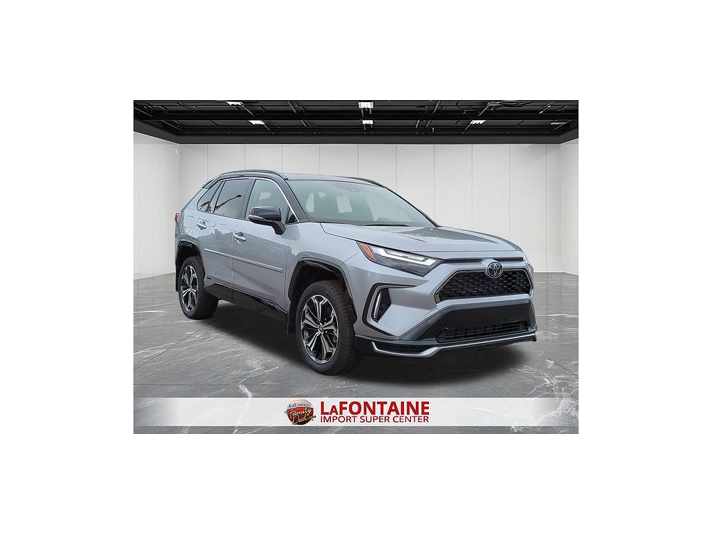 2025 Toyota RAV4 Plug-In Hybrid XSE