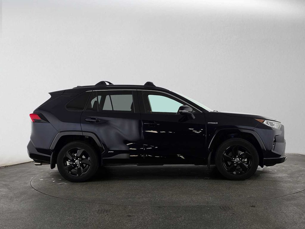 2019 Toyota RAV4 Hybrid XSE