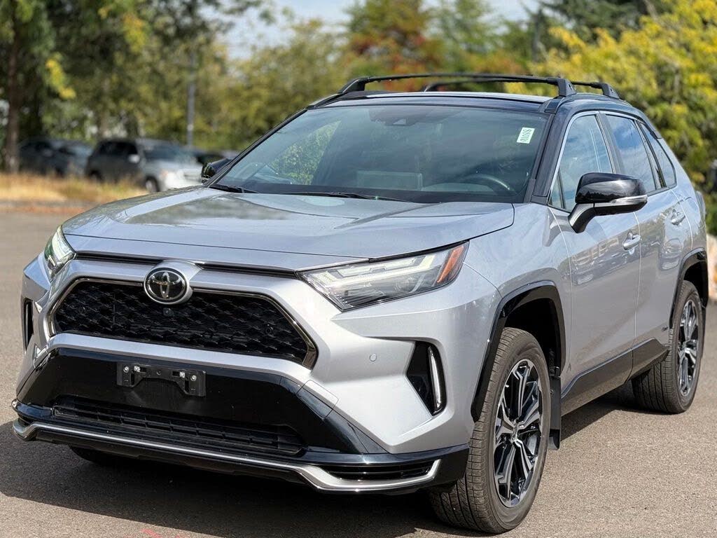 2025 Toyota RAV4 Plug-In Hybrid XSE