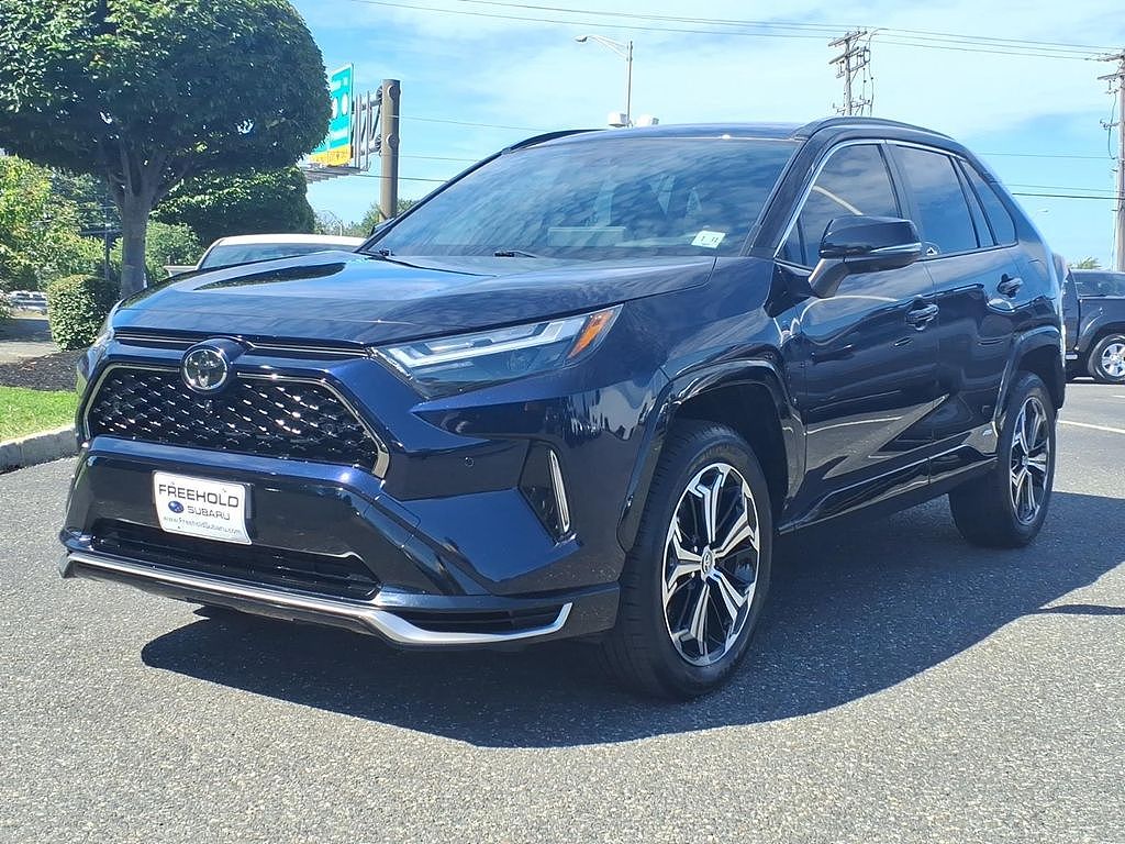 2025 Toyota RAV4 Plug-In Hybrid XSE