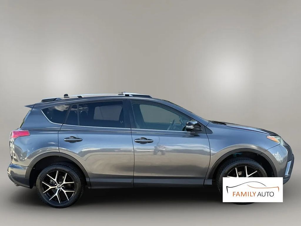 2016 Toyota RAV4 SE