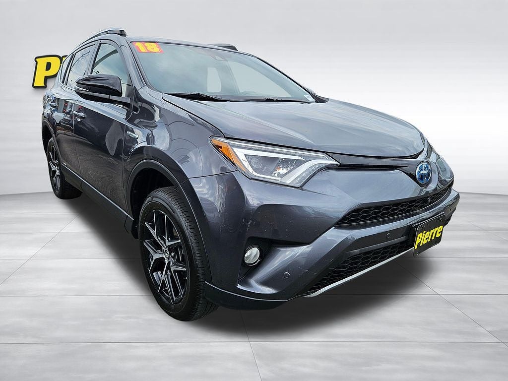 2018 Toyota RAV4 Hybrid SE