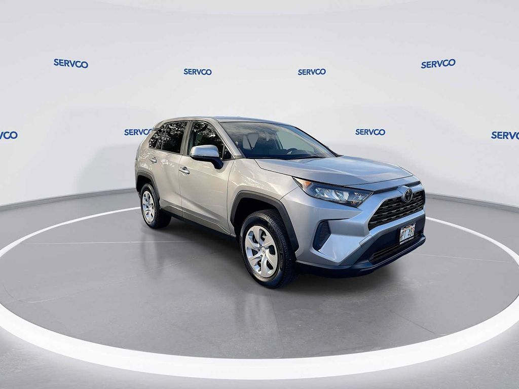 2022 Toyota RAV4 LE