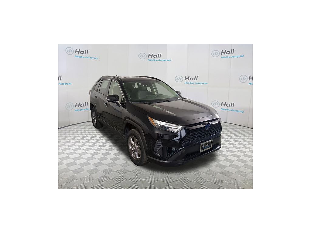 2024 Toyota RAV4 Hybrid LE