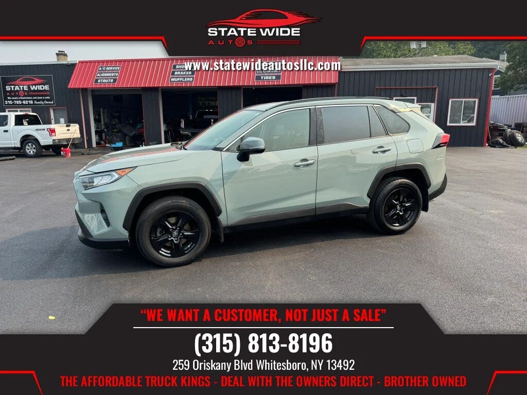 2020 Toyota RAV4 XLE