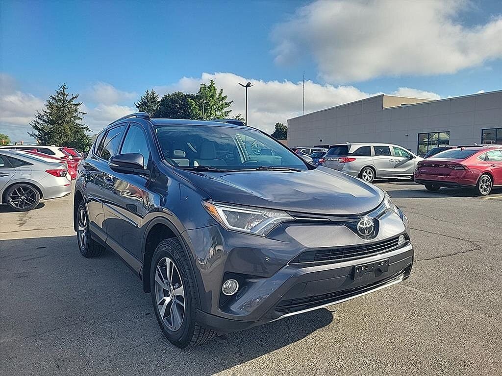 2018 Toyota RAV4 XLE