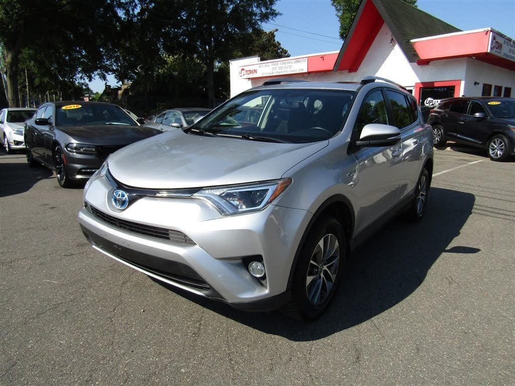 2016 Toyota RAV4 Hybrid XLE