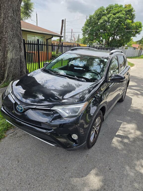 2016 Toyota RAV4 Hybrid XLE