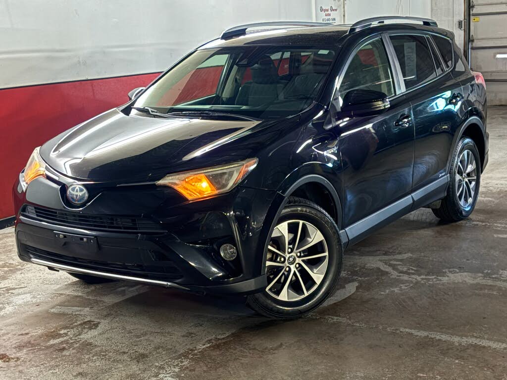 2017 Toyota RAV4 Hybrid XLE