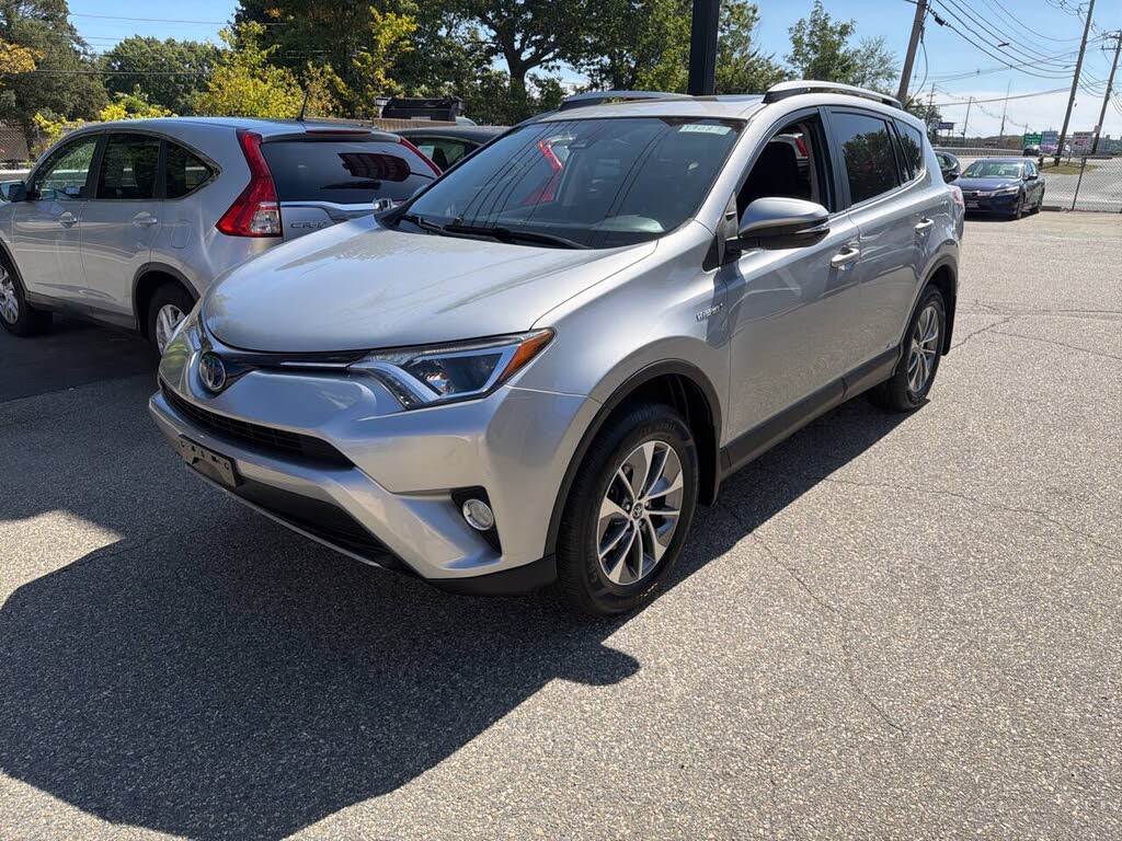 2017 Toyota RAV4 Hybrid XLE
