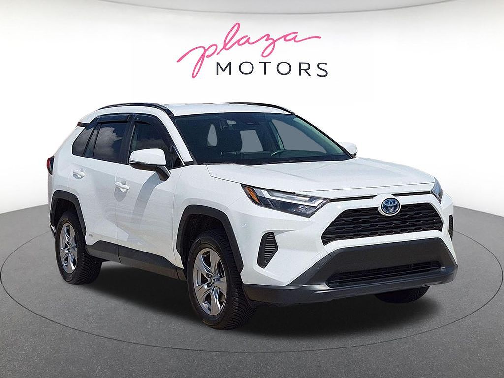 2023 Toyota RAV4 Hybrid XLE