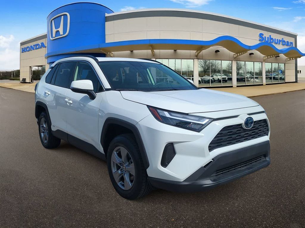 2025 Toyota RAV4 Hybrid XLE