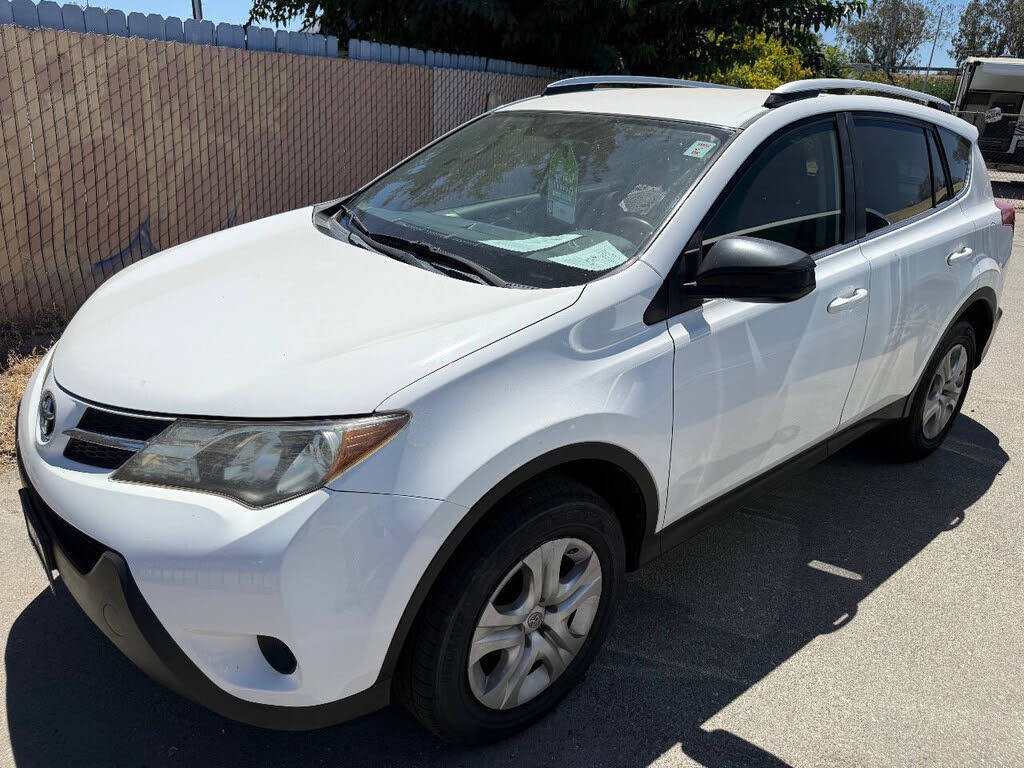 2014 Toyota RAV4 LE