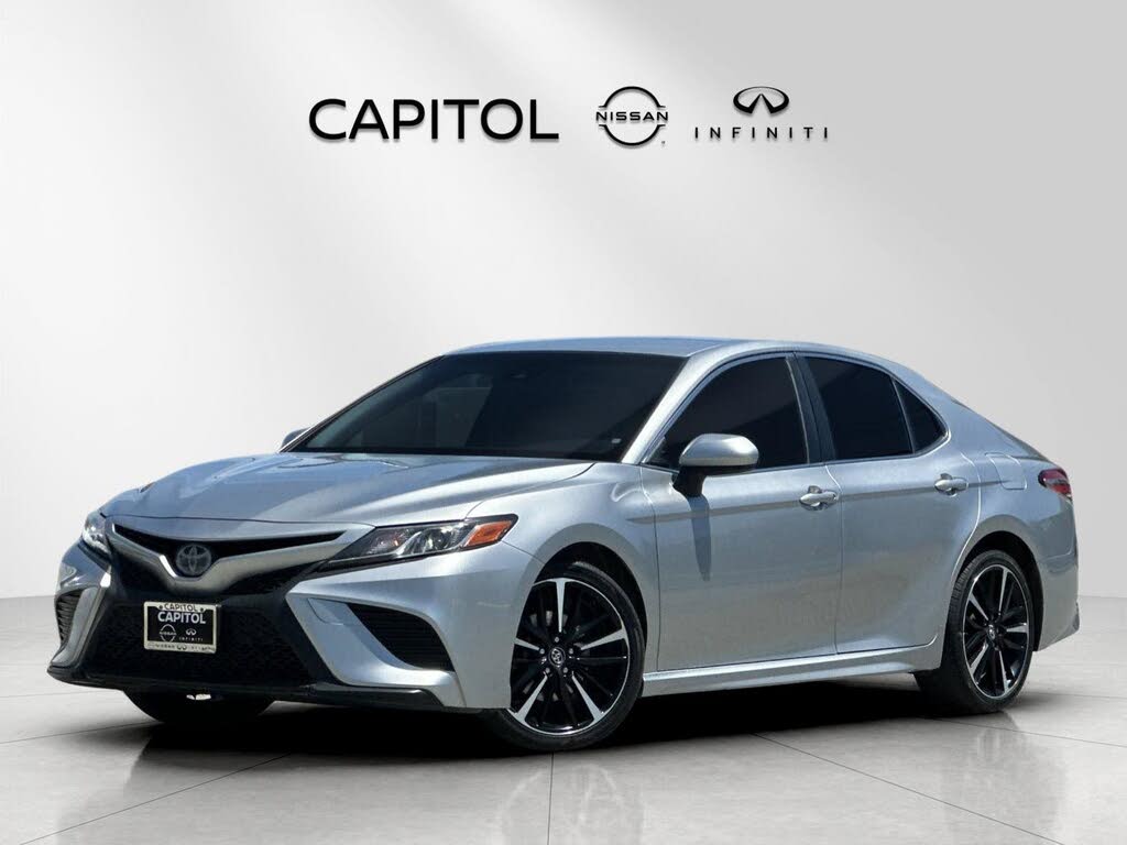 2018 Toyota Camry L listing photo