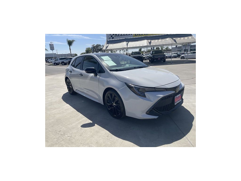 2021 Toyota Corolla Hatchback SE Nightshade Edition