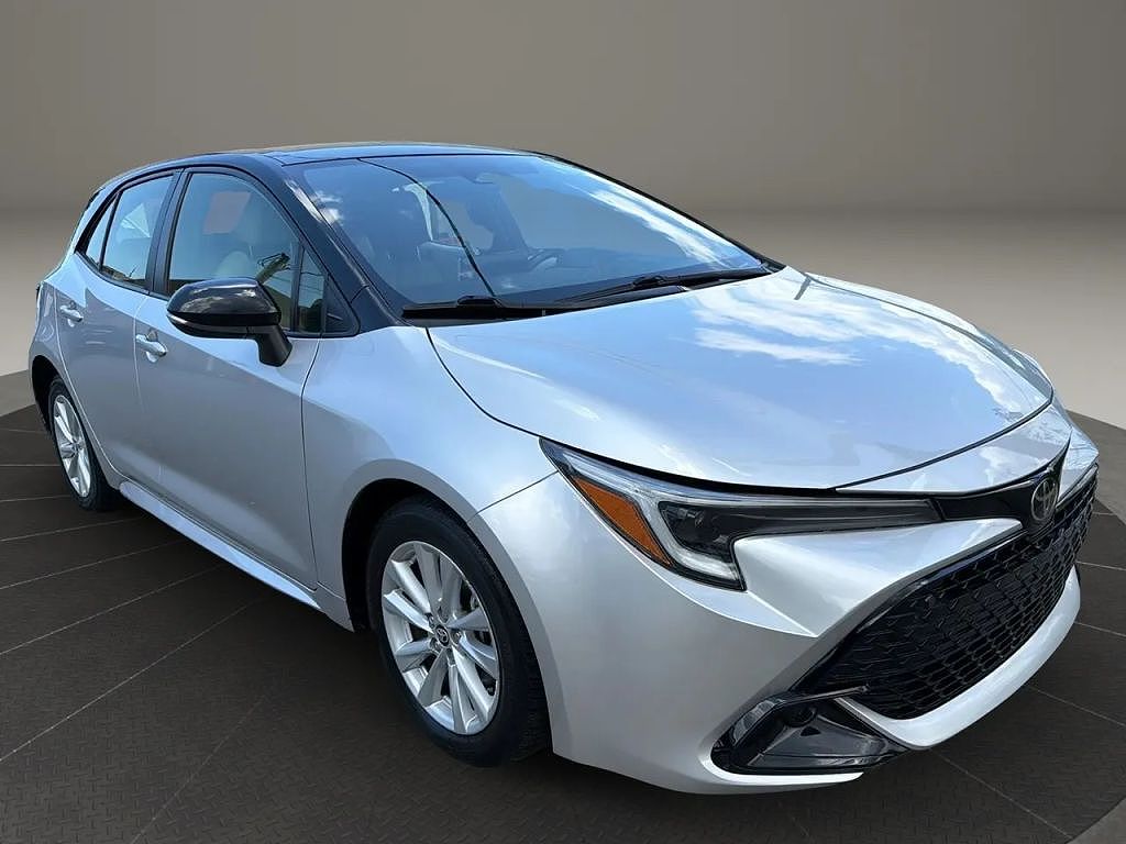 2023 Toyota Corolla Hatchback SE