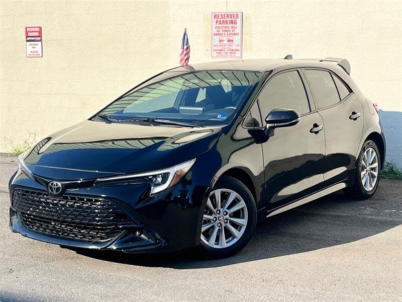 2023 Toyota Corolla Hatchback SE