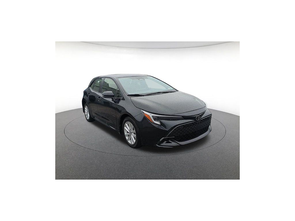 2024 Toyota Corolla Hatchback SE