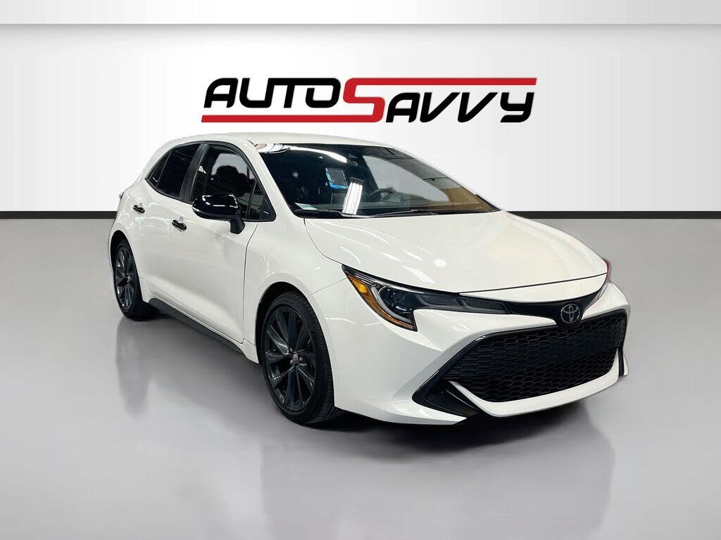 2022 Toyota Corolla Hatchback SE Nightshade Edition