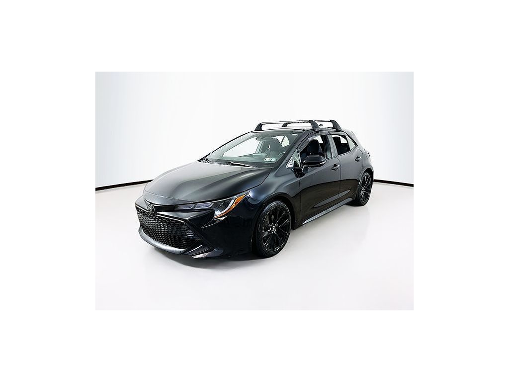 2022 Toyota Corolla Hatchback SE Nightshade