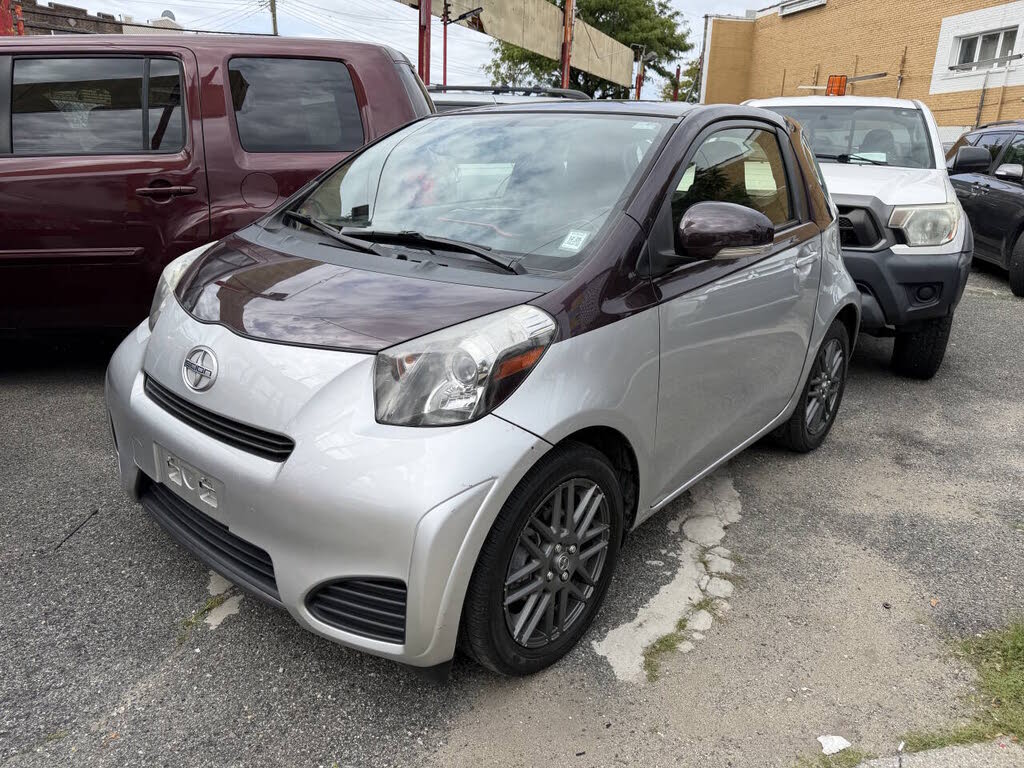 2014 Scion iQ Scion 10 Series