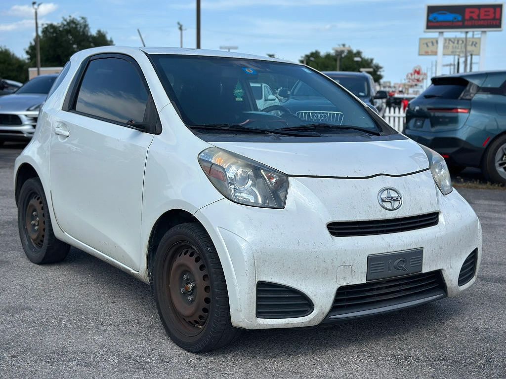2014 Scion iQ