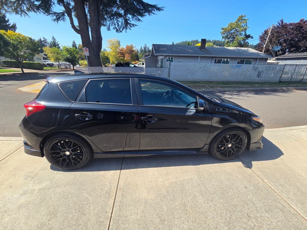 2016 Scion iM