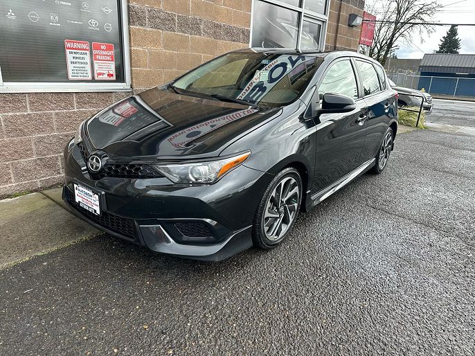 2016 Scion iM