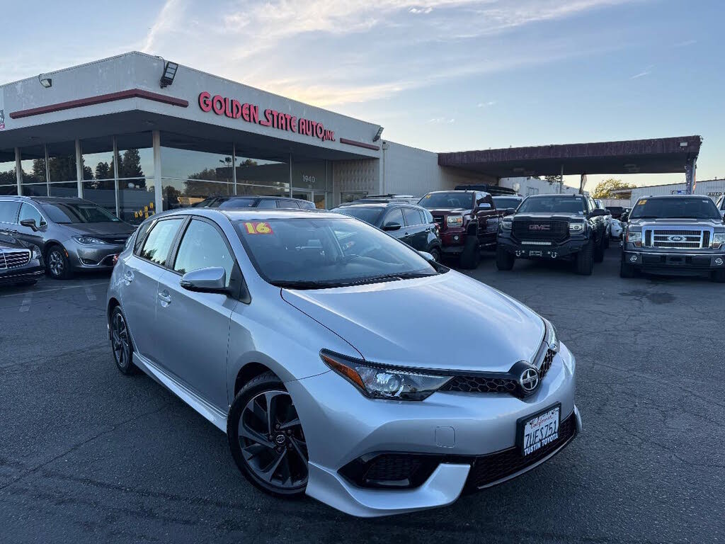 2016 Scion iM