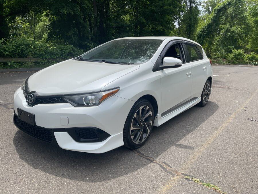 2016 Scion iM