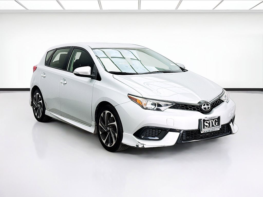 2016 Scion iM