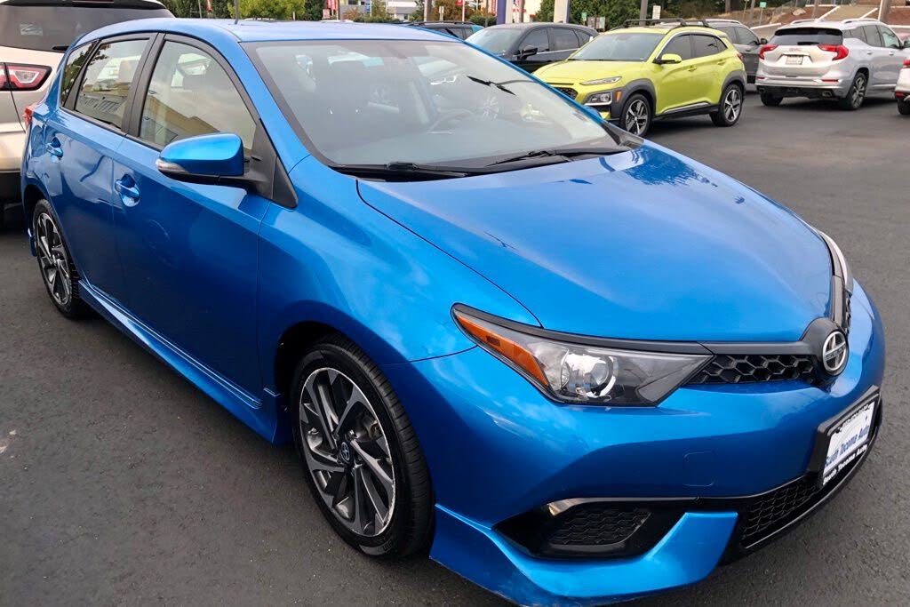 2016 Scion iM
